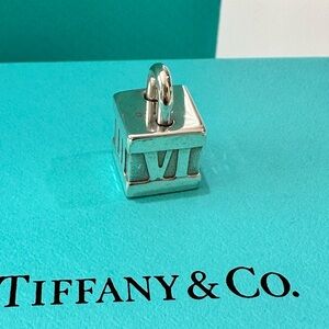 COPY - 💯 Authentic Tiffany & Co Silver Atlas Cube PadLock Charm Pendant